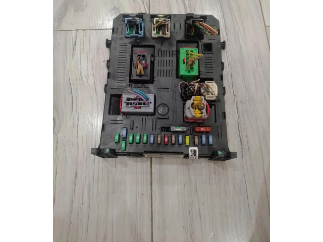 Pojistková skříňka 9663510580 Peugeot 3008 2012