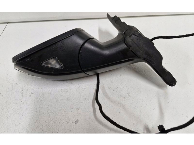 Зеркало электрическое Skoda Octavia Mk3 (5E) 2013 - 2019 года