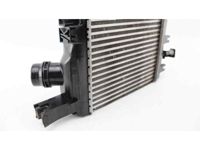 Интеркулер 144967634R Dacia Sandero