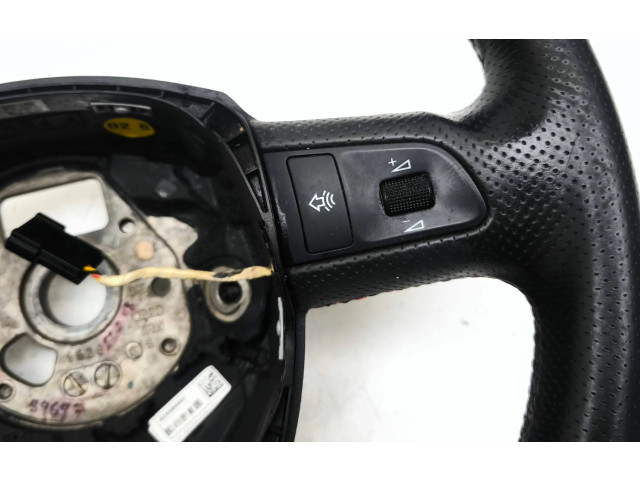 Volant Audi Q7 4L 2008 8K0419091AK  