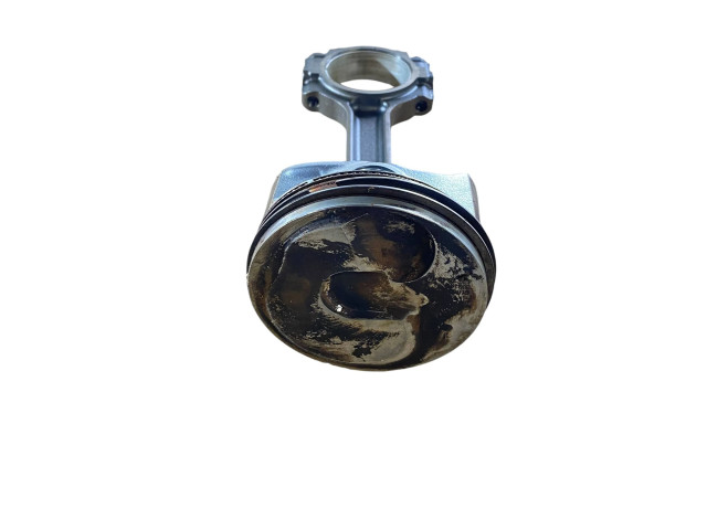 Поршень с шатуном 12658744, 12714549 Chevrolet Camaro