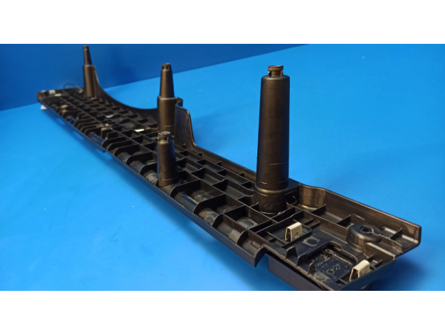 Другая деталь отделки багажника