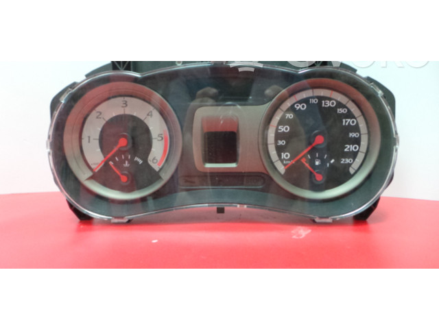 Панель приборов UHFC005357, 8200761865M   Renault Clio III       