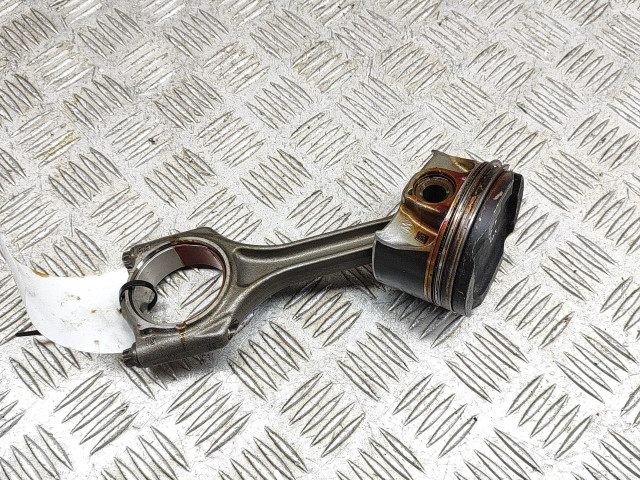 Píst 9488343, 8662616 BMW 2 F44 pro benzínový motor 2.0 B48 A20 A