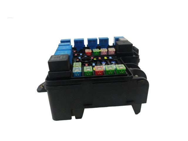   Pojistková skříňka 3916025000   Hyundai i30 2008