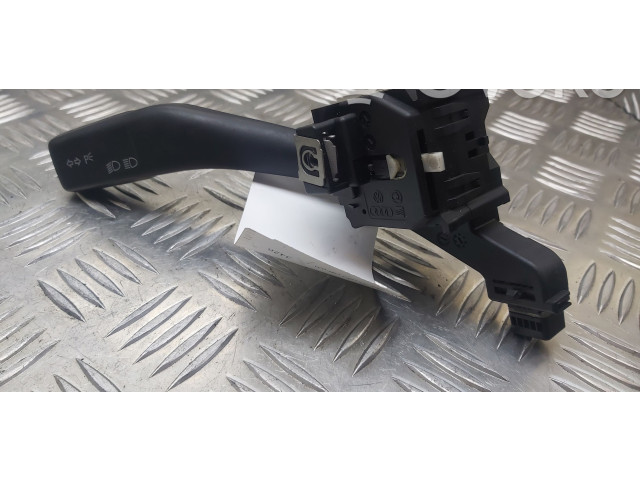 Ручка поворотов/ фонарей