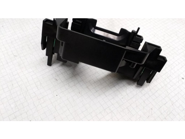 Другая деталь салона