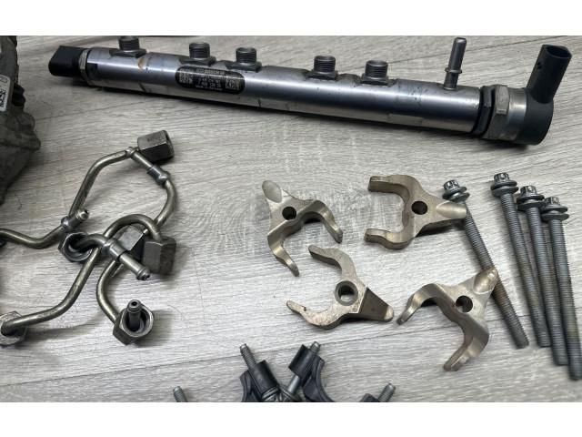 Турбина Комплект системы впрыска топлива BMW 1 F20 F21 7810696, 0445010517 для двигателя N47d20c