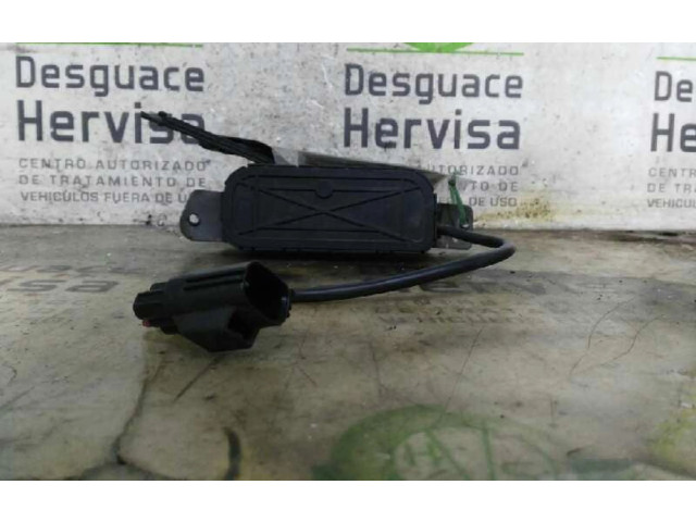 Моторчик стеклоочистителя 0390206216, 0040028 Volvo S80