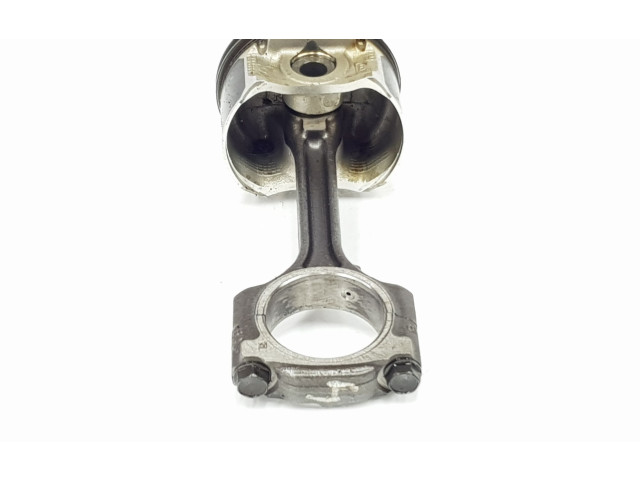 Поршень с шатуном 120A10724R, 120A10724R Dacia Dokker