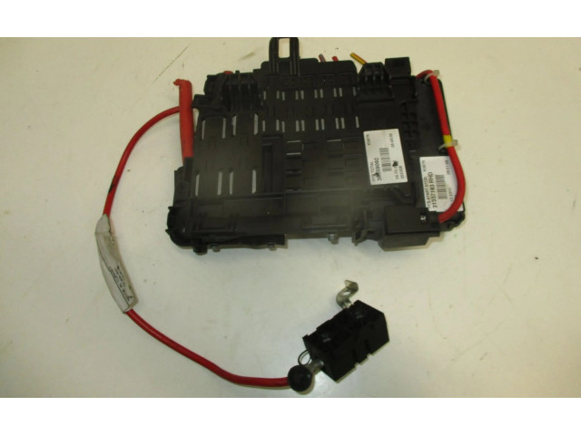 Блок предохранителей  31337183, 30659092   Volvo S80    