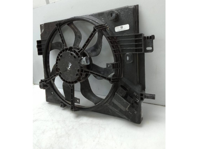 Вентилятор радиатора 214813070r Dacia Sandero