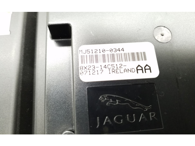 Радио/ проигрыватель CD/DVD / навигация