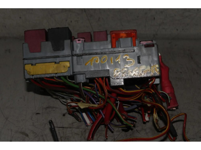 Блок предохранителей    Jeep Renegade    