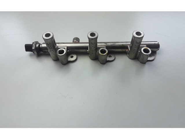 Магистральная трубка топлива 9811353880   Peugeot 2008 II