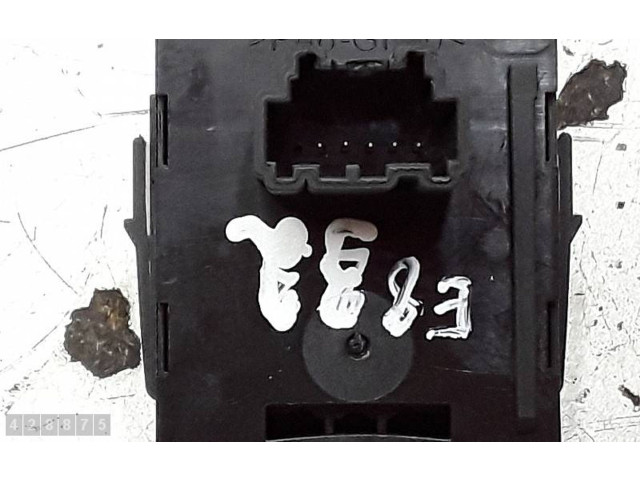 Ручка стеклоочистителей