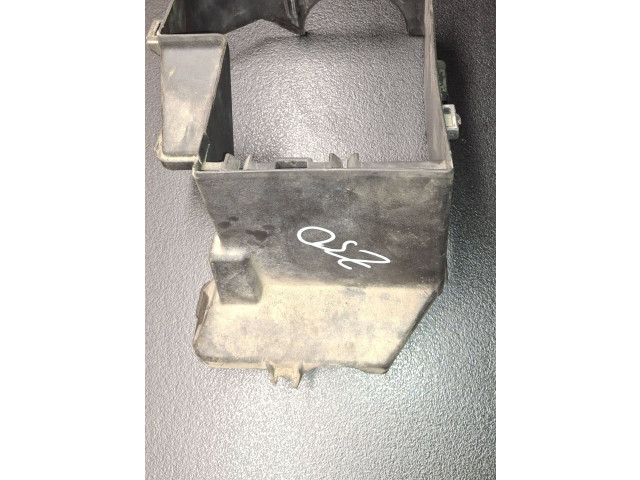 Блок предохранителей  9452548   Volvo XC90    