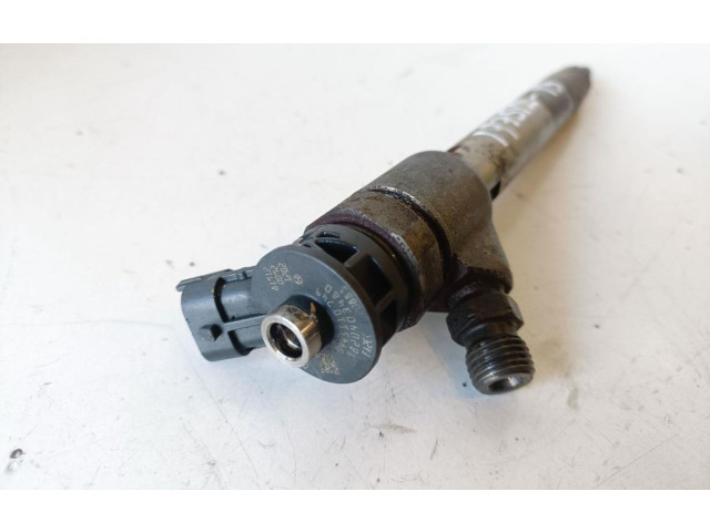 Форсунка 0445110749    Opel Combo D   