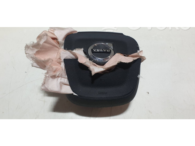 Подушка безопасности водителя P032288356, 203530094297 Volvo XC40