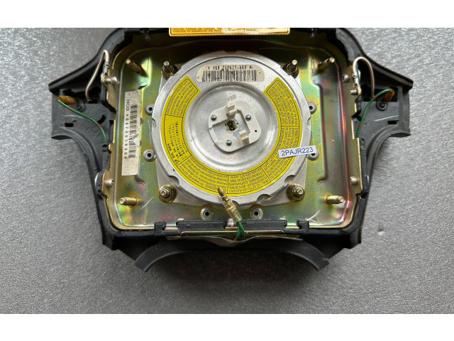 Подушка безопасности водителя MR721287 Mitsubishi Pajero