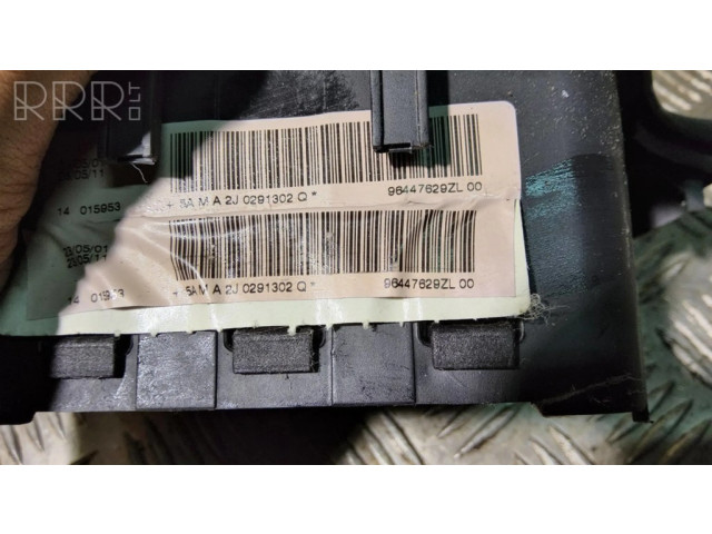 Подушка безопасности водителя 96447629ZL Citroen Xsara Picasso