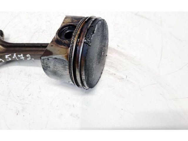  Поршень с шатуном    Saab 9-5  