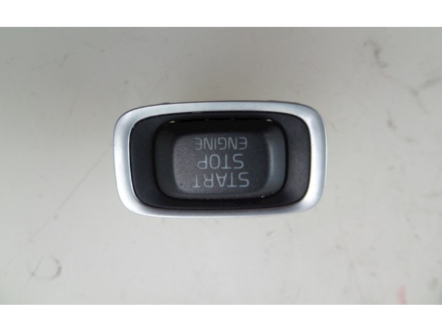 Блок управления впрыском 31355712, 31355712   Volvo V70