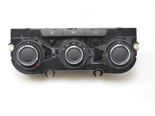 Модуль блока управления кондиционером 3T0820047R Skoda Octavia Mk2 (1Z)