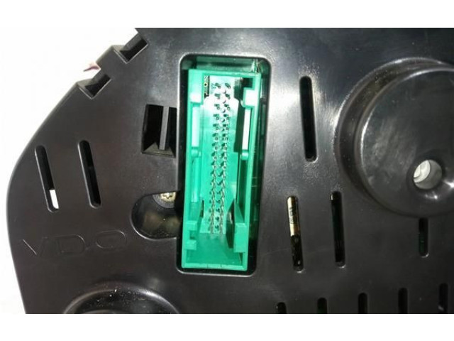 Přístrojová deska Volkswagen Transporter - Caravelle T5 2004 7H0920850G