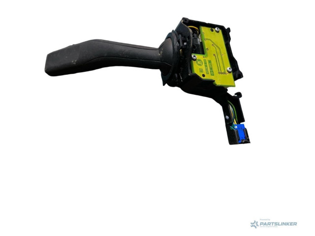 Ручка стеклоочистителей 1K0953519B Volkswagen Caddy