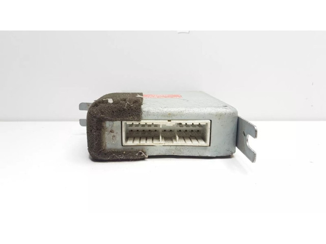 Блок управления 9541027000 Hyundai Coupe