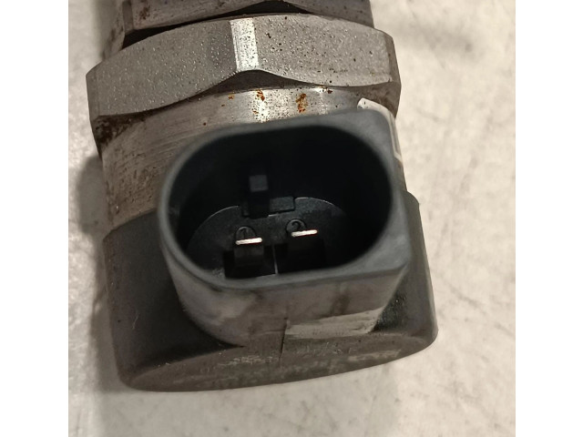 Vstřikovací lišta 059130090CN   Audi Q7 4L     