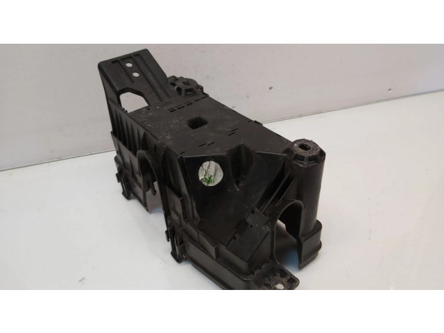 Pojistková skříňka Chevrolet Captiva 2012