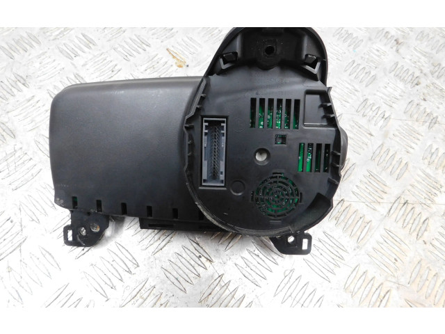 Přístrojová deska Chevrolet Aveo 2012