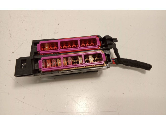 Pojistková skříňka 8K0937501B Audi A6 S6 C7 4G 2018