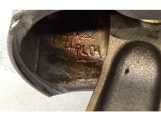 Поршень с шатуном Dodge Challenger