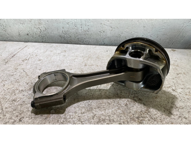  Поршень с шатуном    Dodge Challenger для бензинового двигателя 6.4