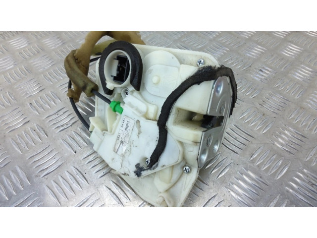 Задний замок