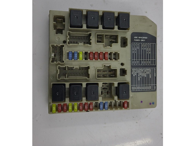 Pojistková skříňka Řídící jednotka BSM Nissan Note (E11) 2010