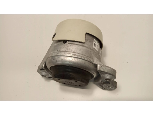 Подушка двигателя