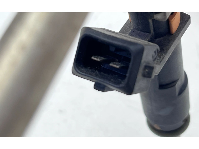 Vstřikovací lišta 1228605, 1228604 Opel Zafira C