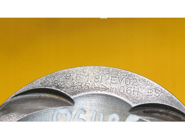 Píst 06LD   Audi A5 8T 8F     