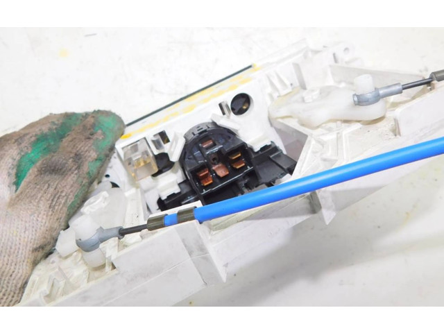 Блок управления климат-контролем Mitsubishi Space Wagon