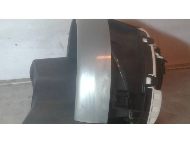 Přístrojová deska Smart ForTwo I 2000 110008872011, 0010124V001