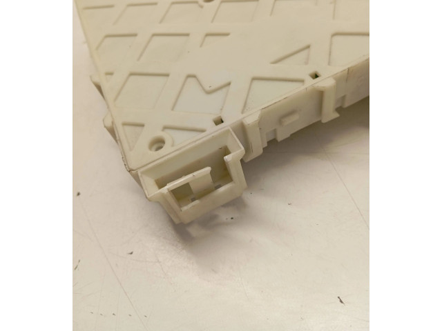 Блок предохранителей AB3914A073BL, 6408019297 Ford Ranger