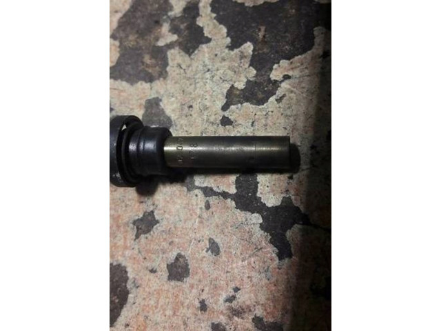 Vstřikovač 0437502047 Mercedes-Benz E W124