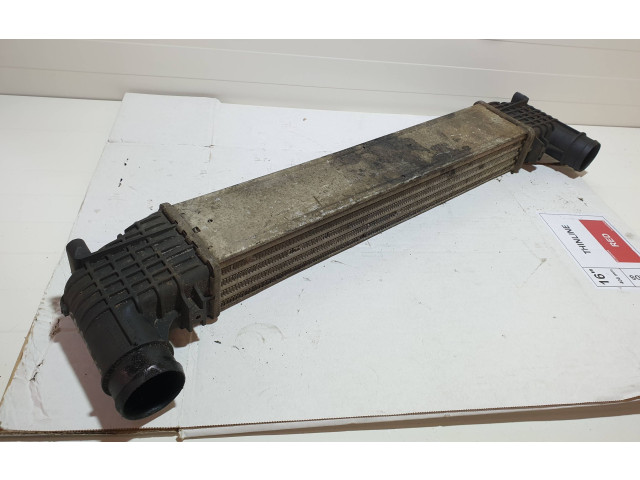 Интеркулер 0823856, 132602748 Ford Galaxy