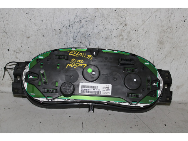 Панель приборов    Dacia Logan II       