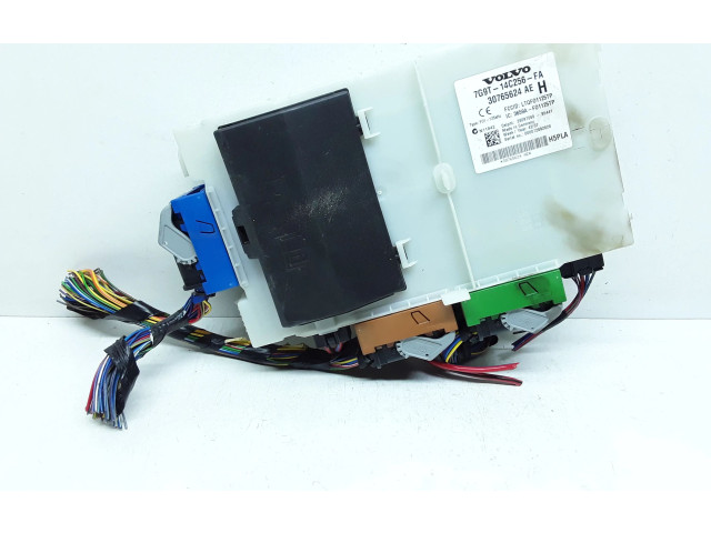 Pojistková skříňka 7G9T14C256FA, 30765624 Volvo XC70 2008