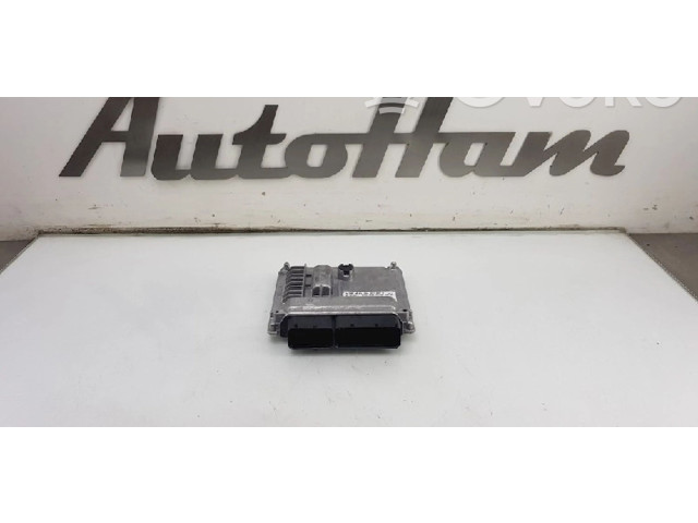 Блок управления двигателя 04L907445G, 04L906056MR Audi Q2 -